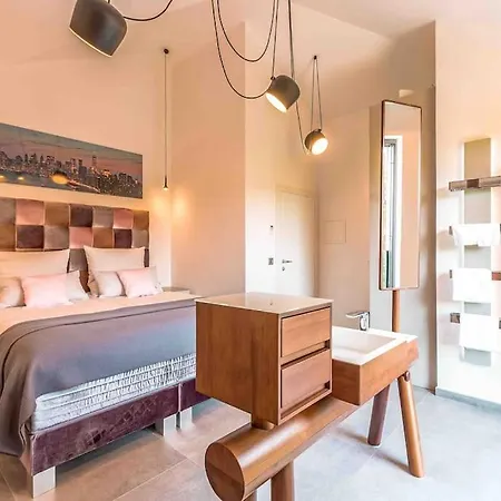 Luxurioese Mit Einem Pool, Sauna & Gym Vila *